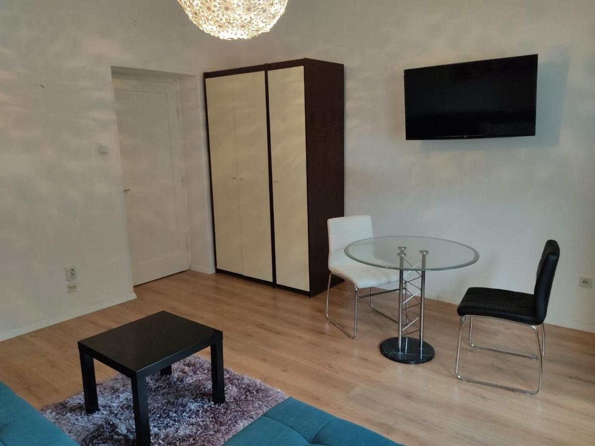 Apartment Vera Zagreb Exteriör bild